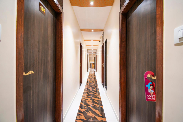 Public Area 3, FabHotel Orange Suites, Mumbai Suburban