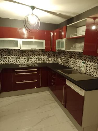 5, Bel appartement meuble de 2,5 pieces avec vue., La Glâne