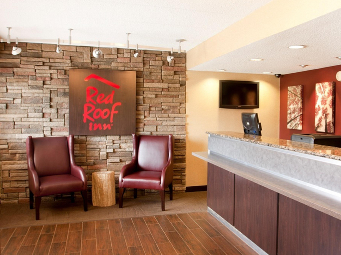 Public Area 2, Red Roof PLUS+ Baltimore North - Timonium, Baltimore