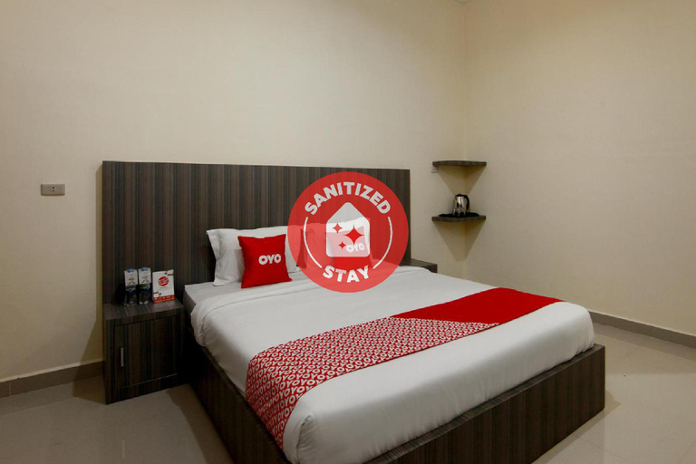 Bedroom, OYO 1694 Pariban Homestay, Samosir