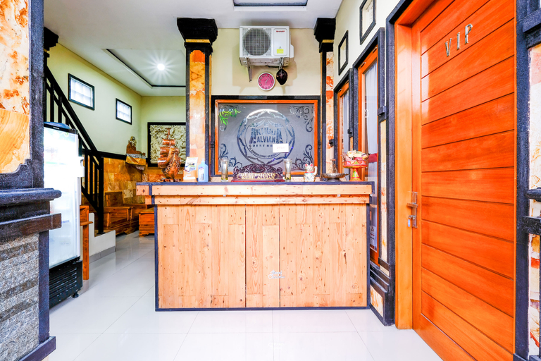 Public Area 5, OYO 3771 Kubu Alvian Guest House, Denpasar