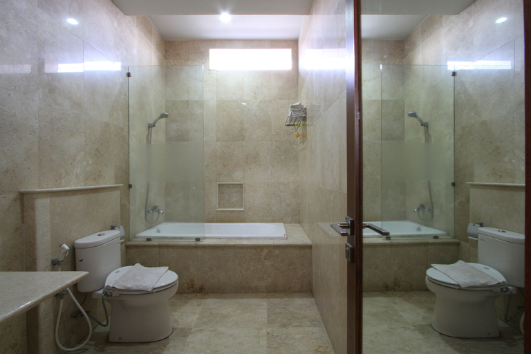 Bathroom 6