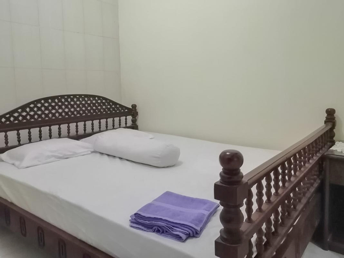 Homestay Esther By Stayrooms, Lumajang