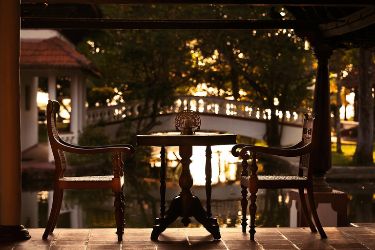 Public Area 4, Coconut Lagoon - CGH Earth, Kottayam