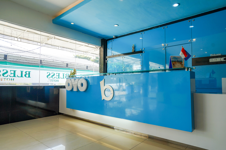 Public Area 2, Oyo 575 Blessing Hotel, Palembang