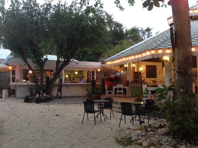 Public Area, Nimmanoradee Resort, Muang Rayong
