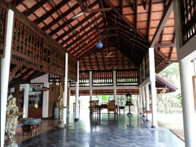 Public Area, Punnamada Resorts, Alappuzha