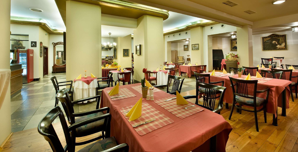 Food & Drinks, EA Hotel Rokoko, Praha 1