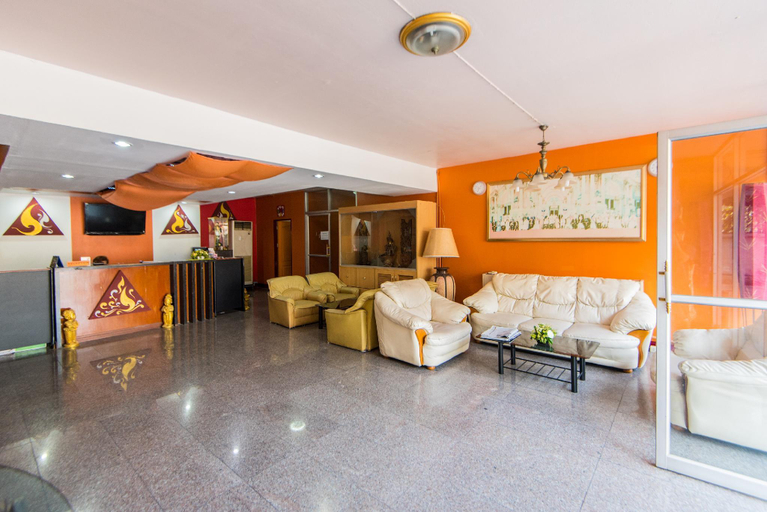 Public Area 2, King Royal II Hotel, Khlong San