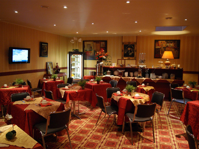 Food & Drinks 5, Hotel 1er Consul Rouen , Seine-Maritime