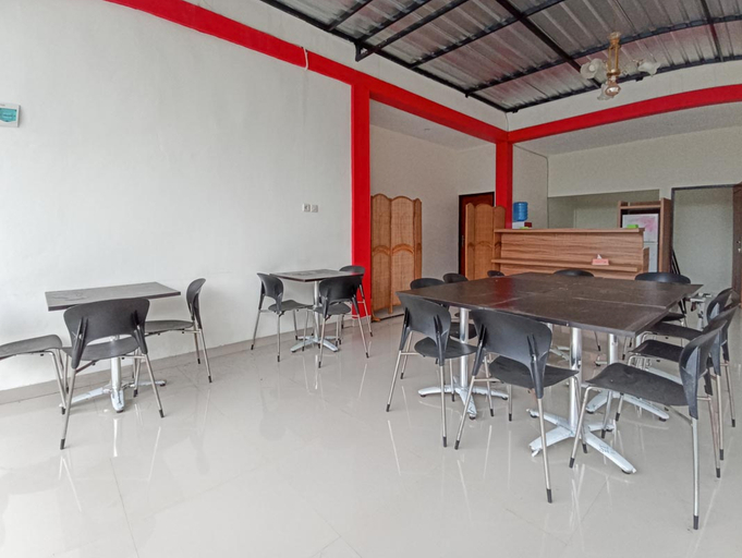 Others 5, RedDoorz Syariah near Sentani City Square, Jayapura