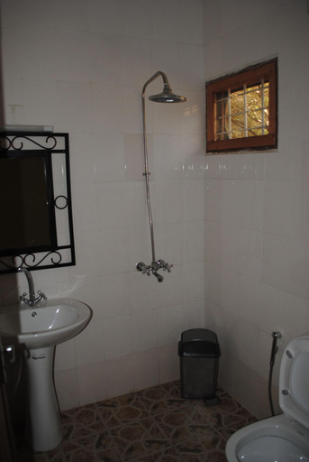 Bathroom 4, Saruni River Lodge, Arusha Urban