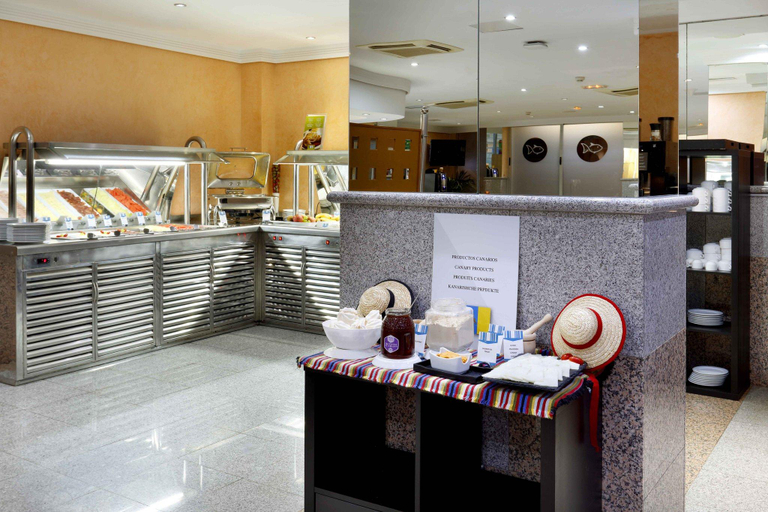Public Area 3, Crisol Alisios Canteras, Las Palmas