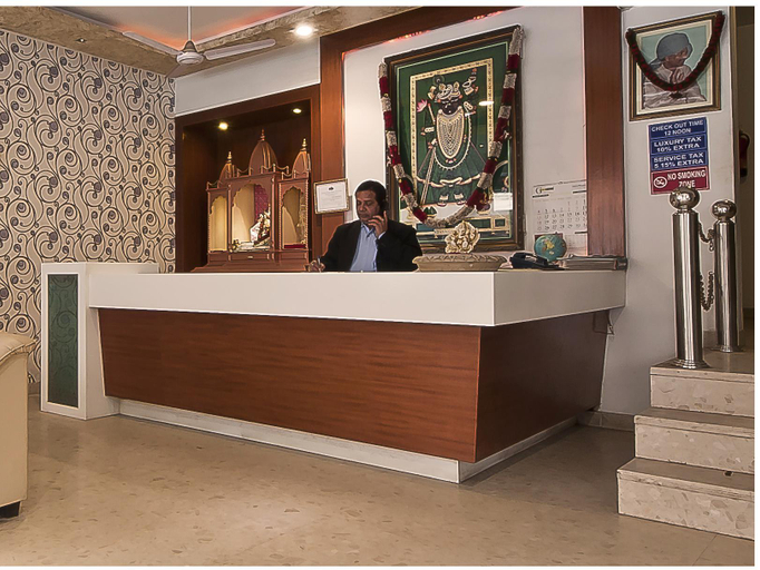 Public Area 3, Hotel Baba Deluxe, Delhi