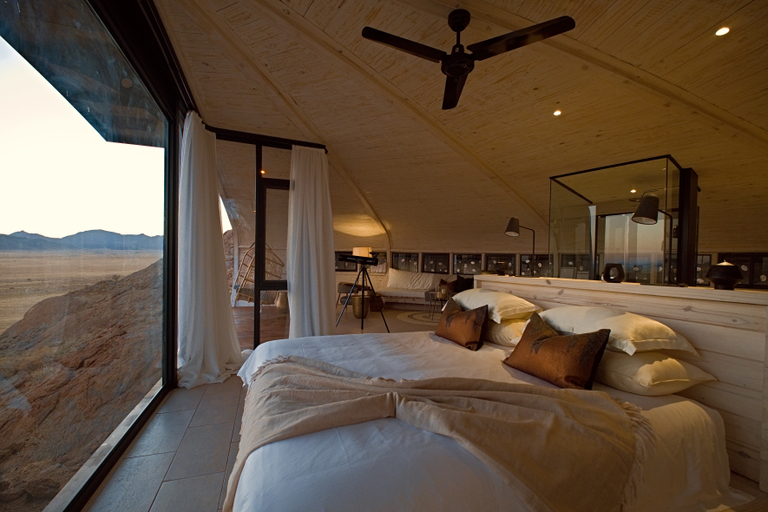 Bedroom 3, Desert Whisper, Gibeon