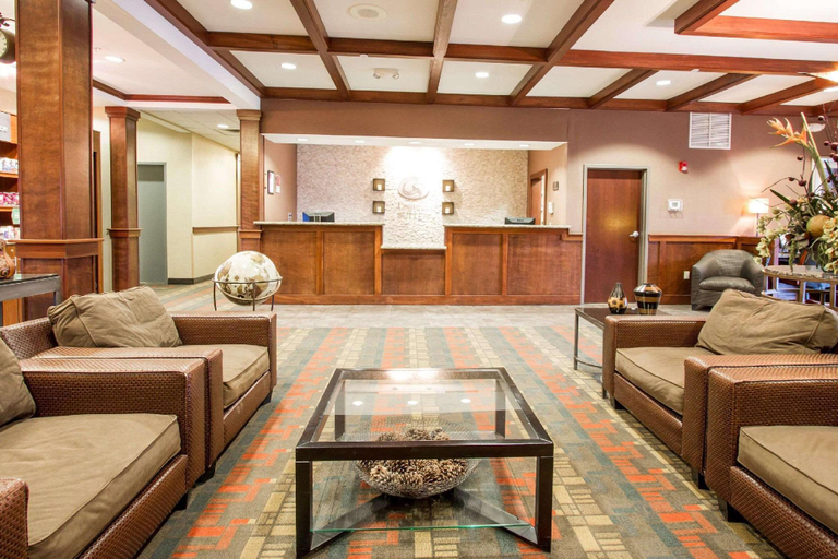 Public Area 3, Comfort Suites Grand Rapids North, Kent