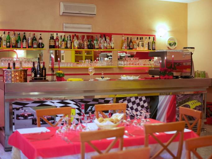 Food & Drinks 5, Europa, Modena