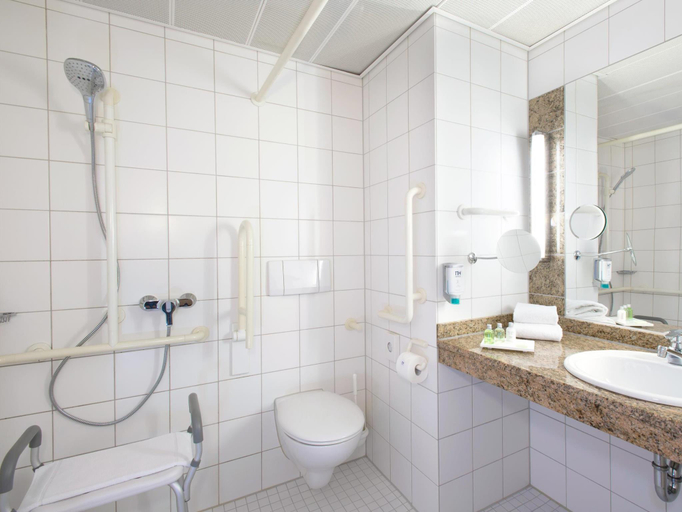 Bathroom 5, NH Oberhausen, Oberhausen