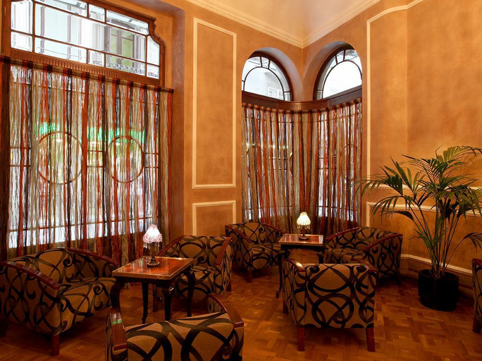 Public Area 3, Hotel Nouvel, Barcelona