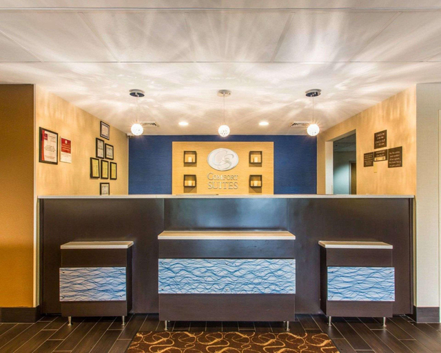 Public Area 2, Comfort Suites Cookeville, Putnam