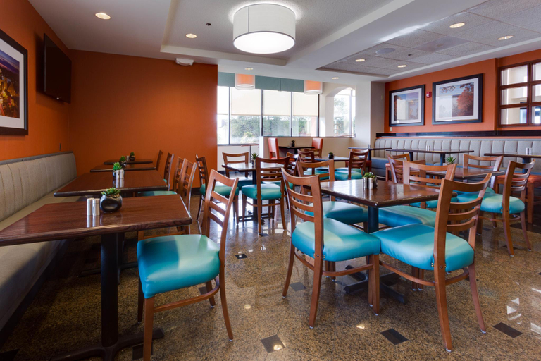 Food & Drinks 4, Drury Inn & Suites Columbia Stadium Boulevard, Boone