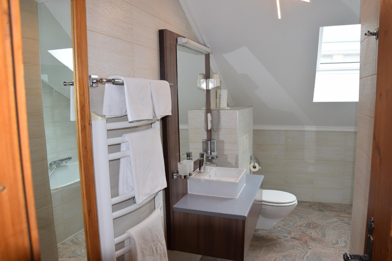 Bathroom 4, Atel Hotel Lasserhof, Salzburg