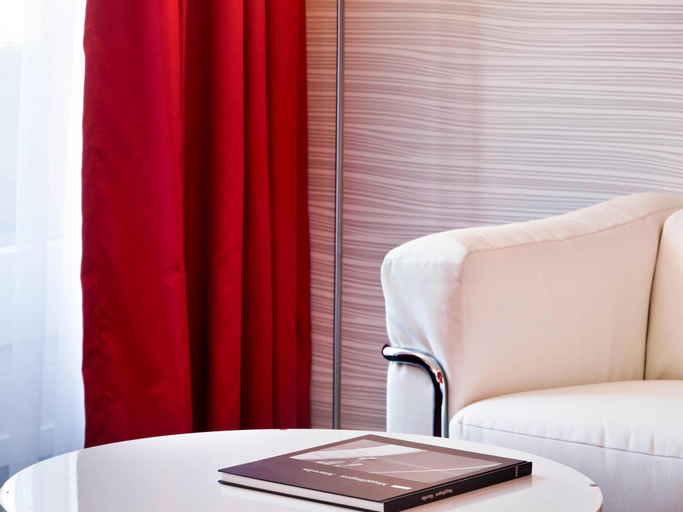 Public Area 3, Mercure Plaza Biel, Biel