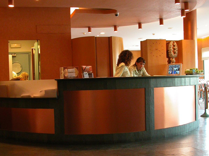 Public Area 2, Posadas de Espana Pinto, Madrid