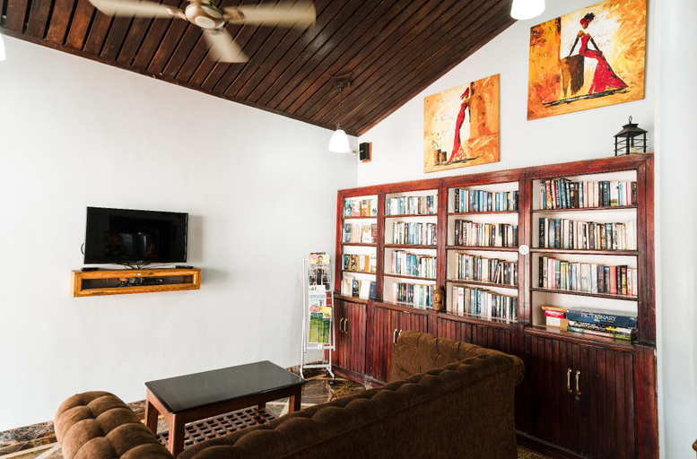 Public Area 3, Leoney Resort, North Goa