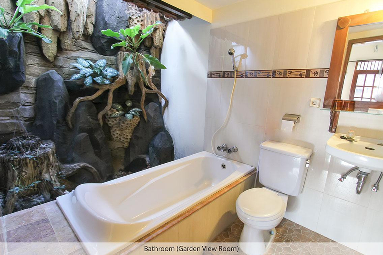 Bathroom 5, Duta Guest House, Yogyakarta