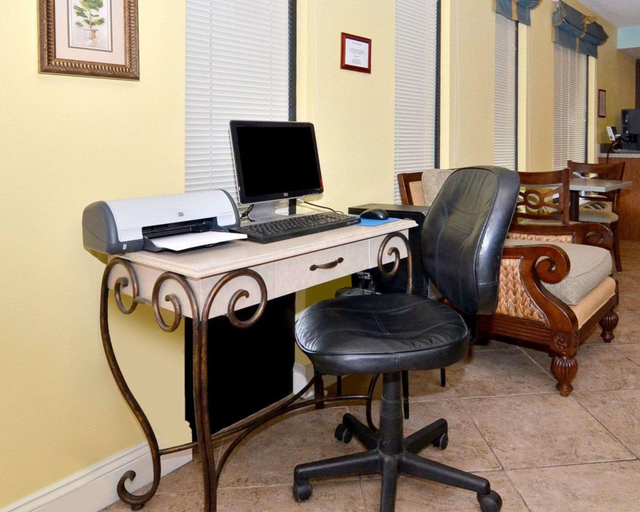Others 5, Quality Inn & Suites Live Oak I-10 Exit 283, Suwannee