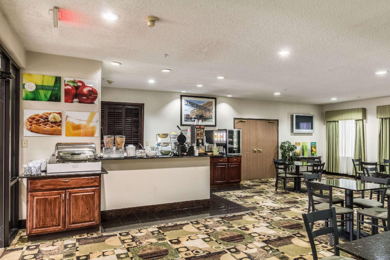 Public Area 2, Quality Suites Burleson - Ft. Worth, Johnson