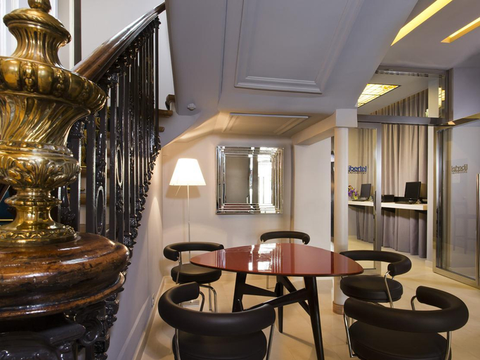 Public Area 2, Hotel Libertel Gare de l'Est Francais, Paris