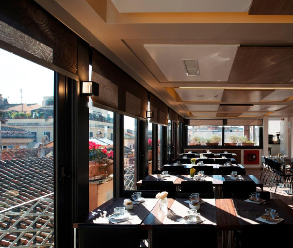 Food & Drinks 5, Hotel Trevi, Rome