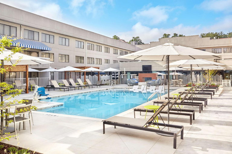 Sport & Beauty, DoubleTree Suites by Hilton Hotel Nashville Airport, Davidson