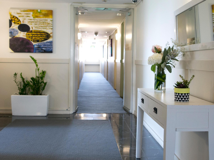 Public Area, Park Regis Concierge Apartments, Sydney