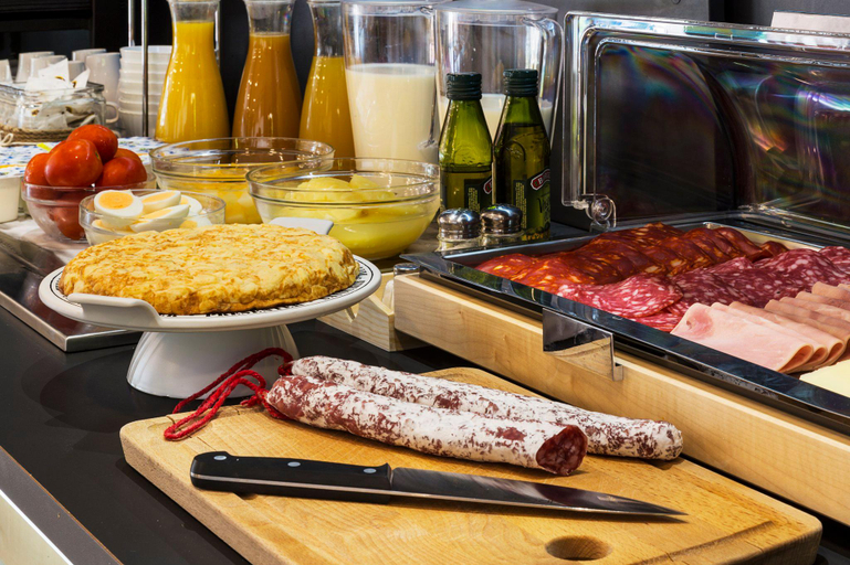 Food & Drinks 2, B&B Hotel Granollers, Barcelona