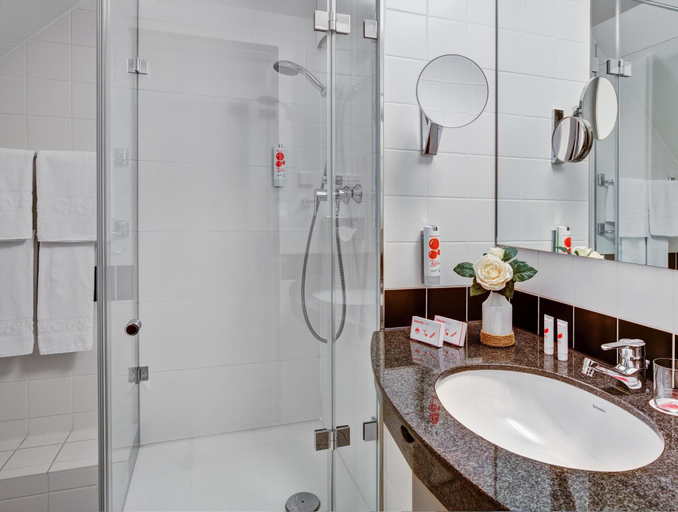 Bathroom 4, IntercityHotel Celle, Celle