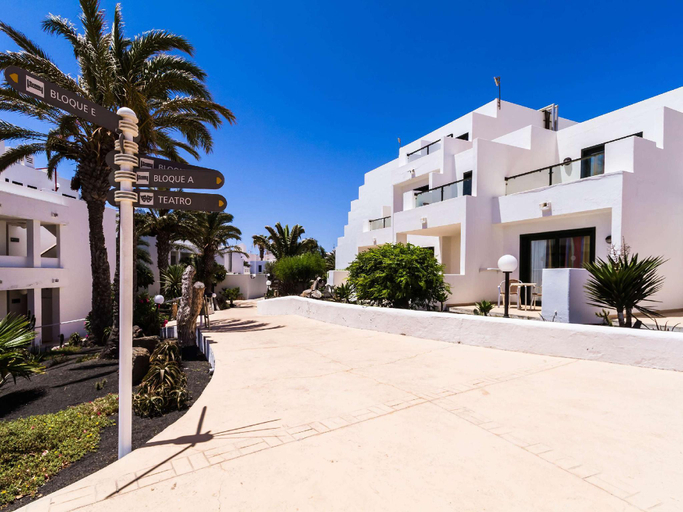 Exterior & Views 1, BlueBay Lanzarote Hotel, Las Palmas