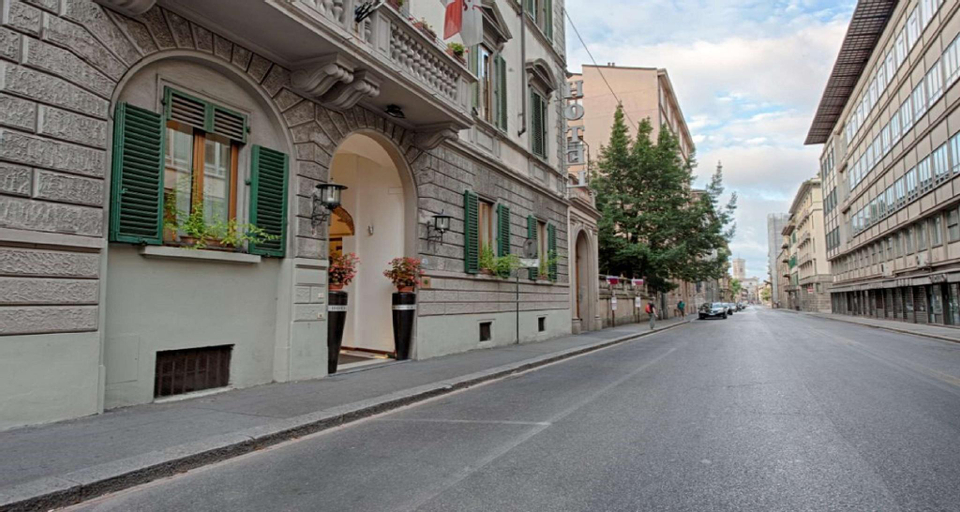 De La Pace- Sure Hotel Collection by Best Western, Florence