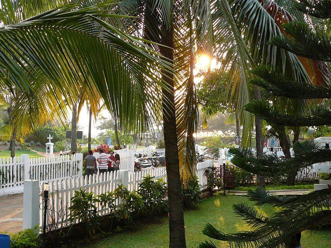 Others 5, Colonia Santa Maria, A Club M Associate, North Goa