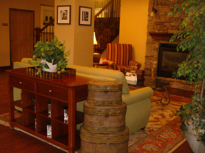 Public Area 2, Country Inn & Suites by Radisson, Norcross, GA, Gwinnett