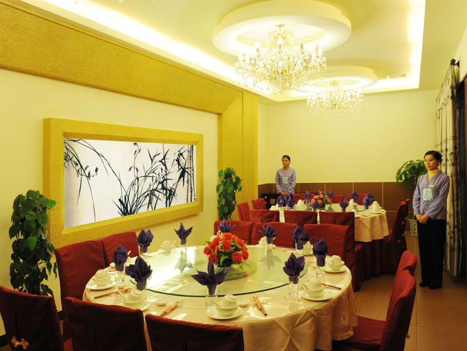 Food & Drinks 3, Yangshuo West Street Vista Hotel, Guilin