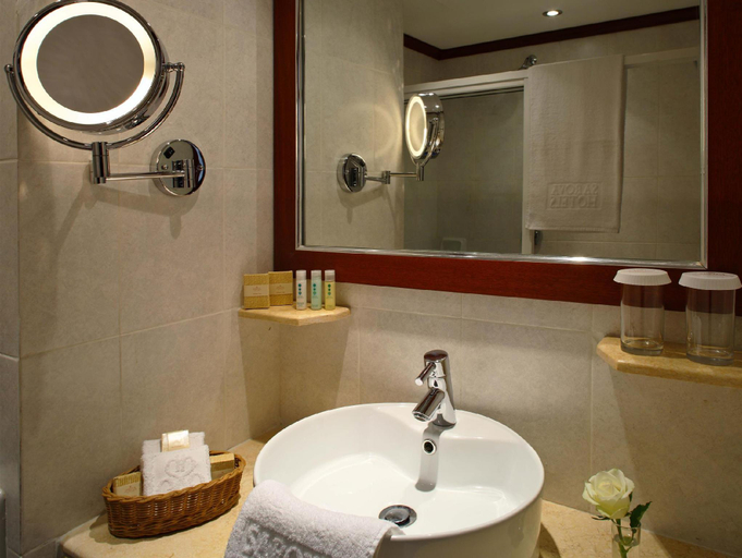 Bathroom 5, Sarova Panafric, Dagoretti North