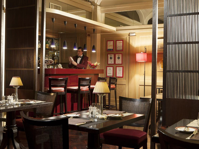 Food & Drinks 5, Dei Borgognoni Hotel, Rome
