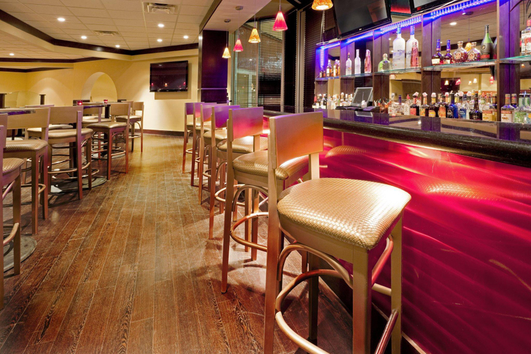 Food & Drinks 5, GARNER HOTEL TOTOWA by IHG, Passaic