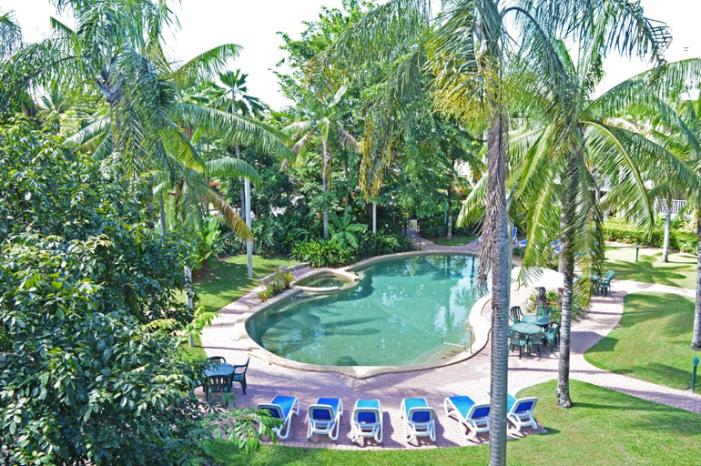 Sport & Beauty 2, Cairns Beach Resort, Cairns