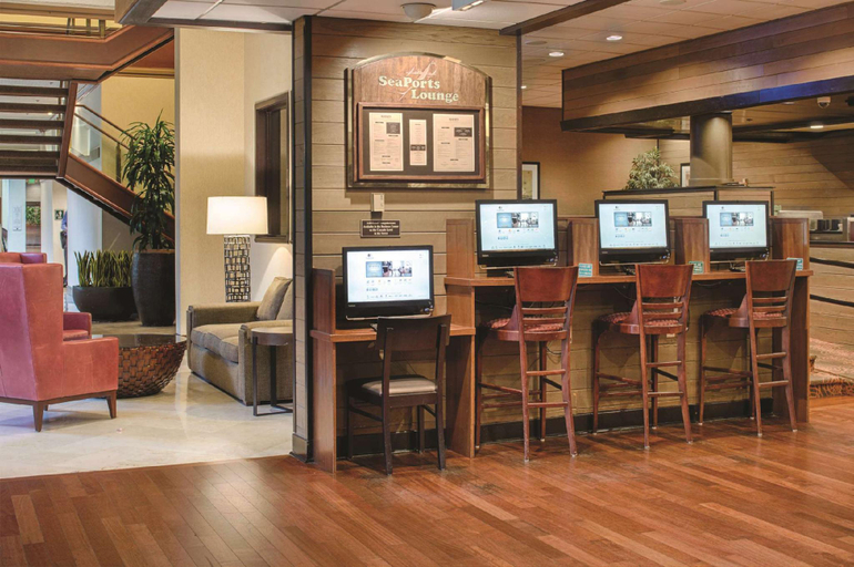 Others 4, DoubleTree by Hilton Seattle-Airport, SeaTac