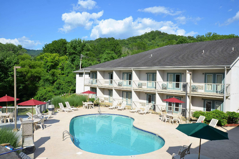 Sport & Beauty 5, Quality Inn Cherokee, Swain