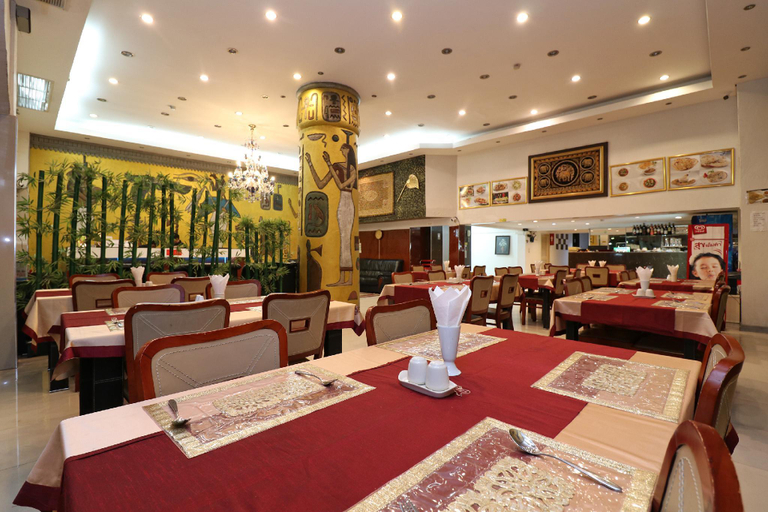 Food & Drinks 5, Diamond Residence Silom, Bang Rak